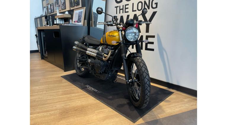 TRIUMPH SCRAMBLER 900