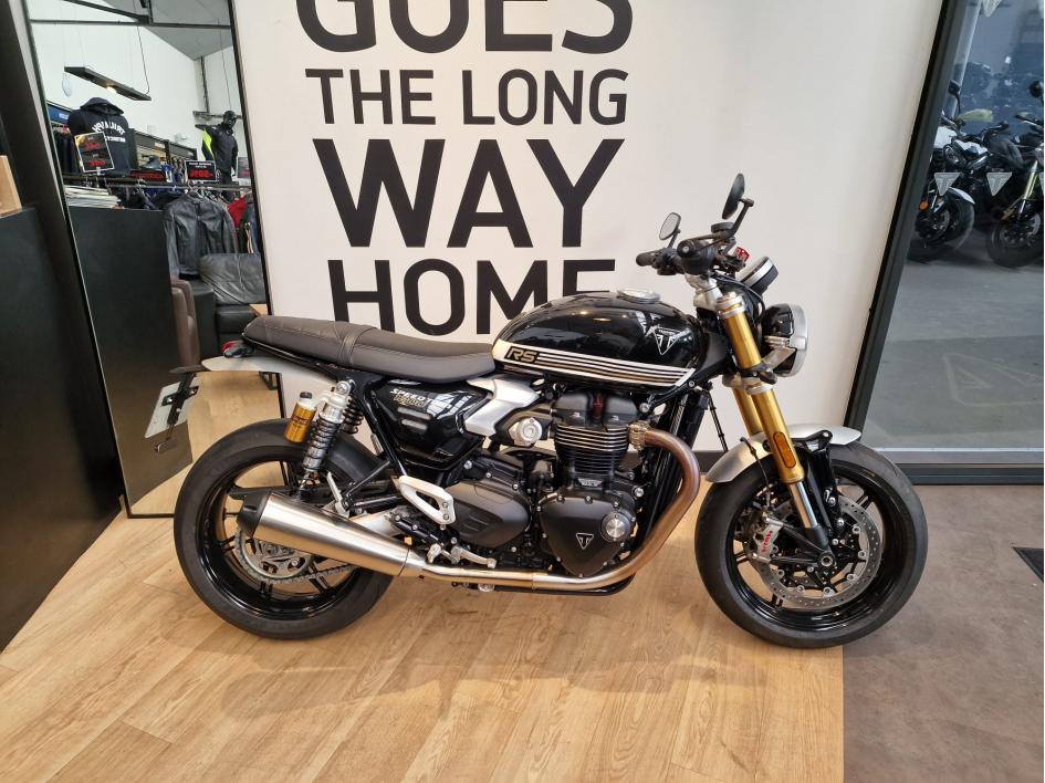 TRIUMPH SPEED TWIN 1200 RS - 1500 KMS - JANVIER 2025