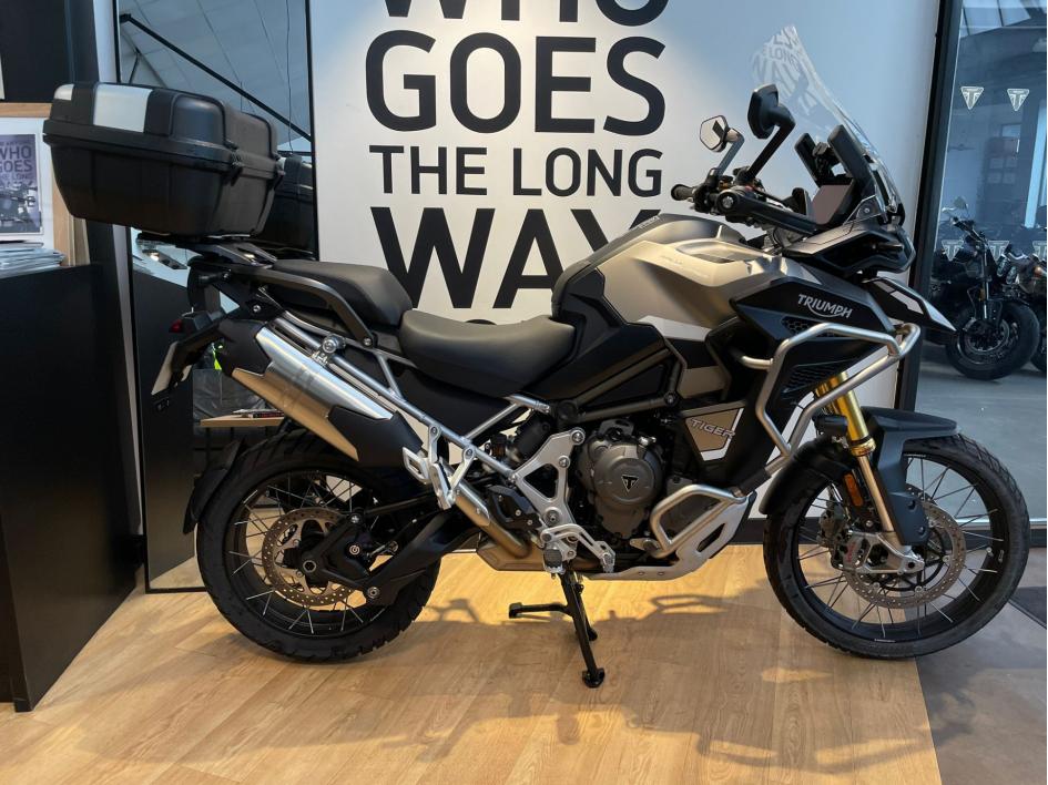 TRIUMPH TIGER 1200 RALLY EXPLORER - 2900 KMS - FEVRIER 2025