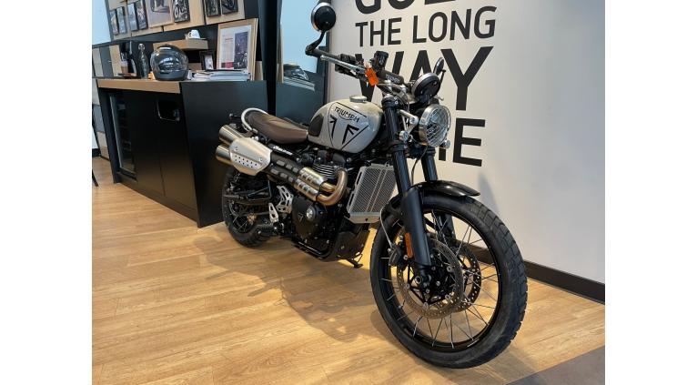 TRIUMPH SCRAMBLER 1200