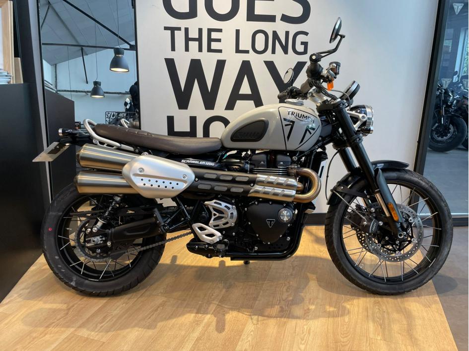 TRIUMPH SCRAMBLER 1200 X - 2700 KMS - MARS 2024 - 1 ERE MAIN