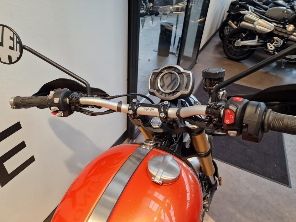 TRIUMPH SCRAMBLER 1200 XE 02/25 600KMS