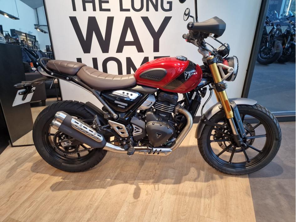 TRIUMPH SCRAMBLER  400 X 200KM 06/2025