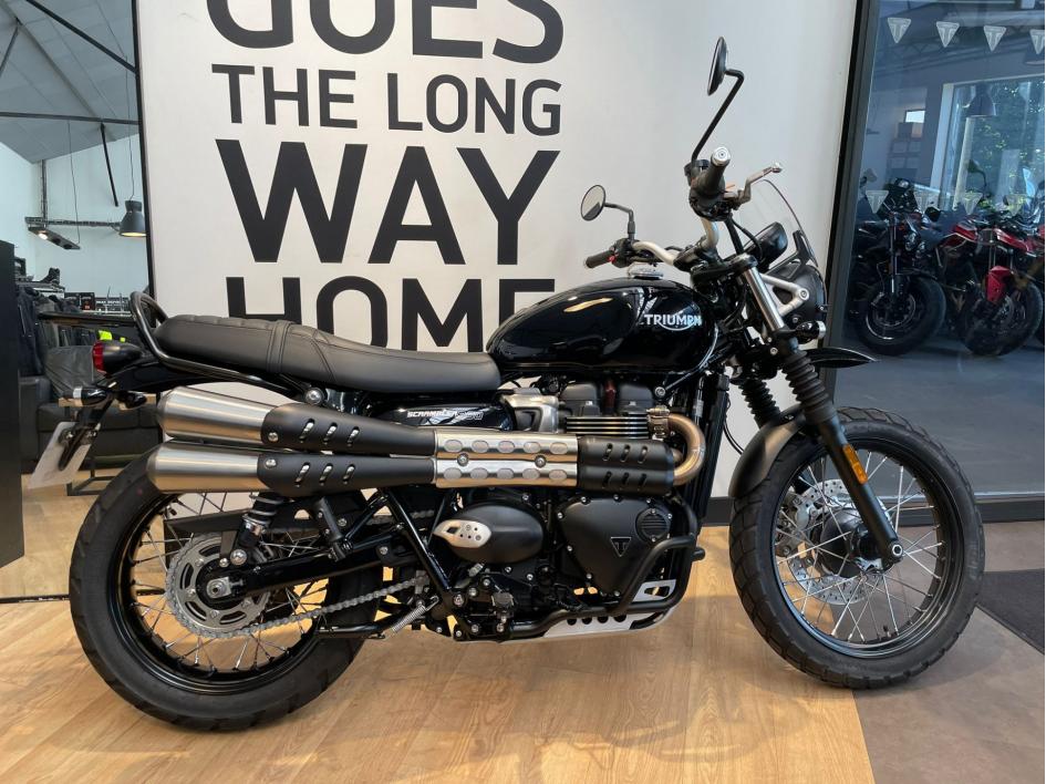 TRIUMPH SCRAMBLER 900 - BRIDEE A2 - 3900 KMS - OCTOBRE 2024 - 1 ERE MAIN