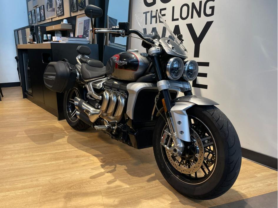 TRIUMPH ROCKET 3 GT  MARS 2021 1ERE MAIN 9500 KMS