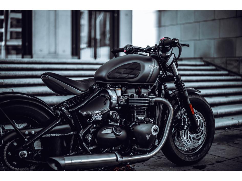 BOBBER BLACK