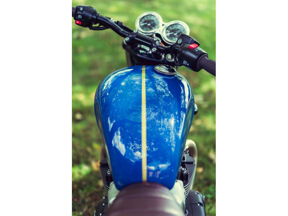 BONNEVILLE T100 