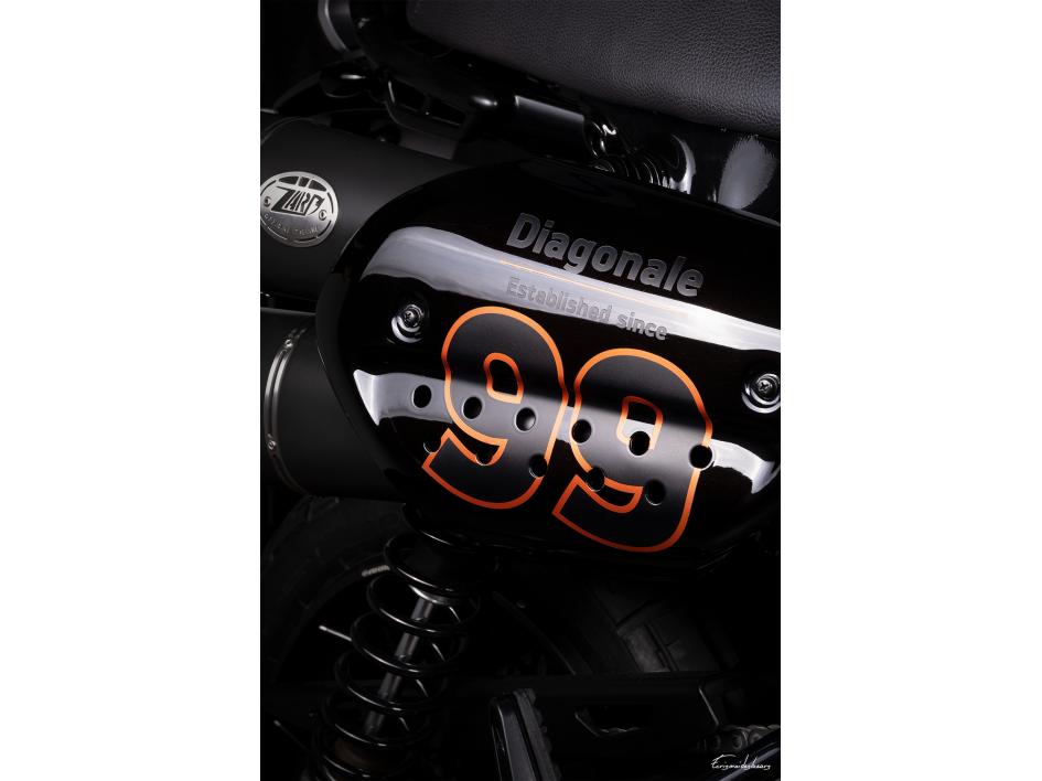 SCRAMBLER XE SPECIALE 20 ANS