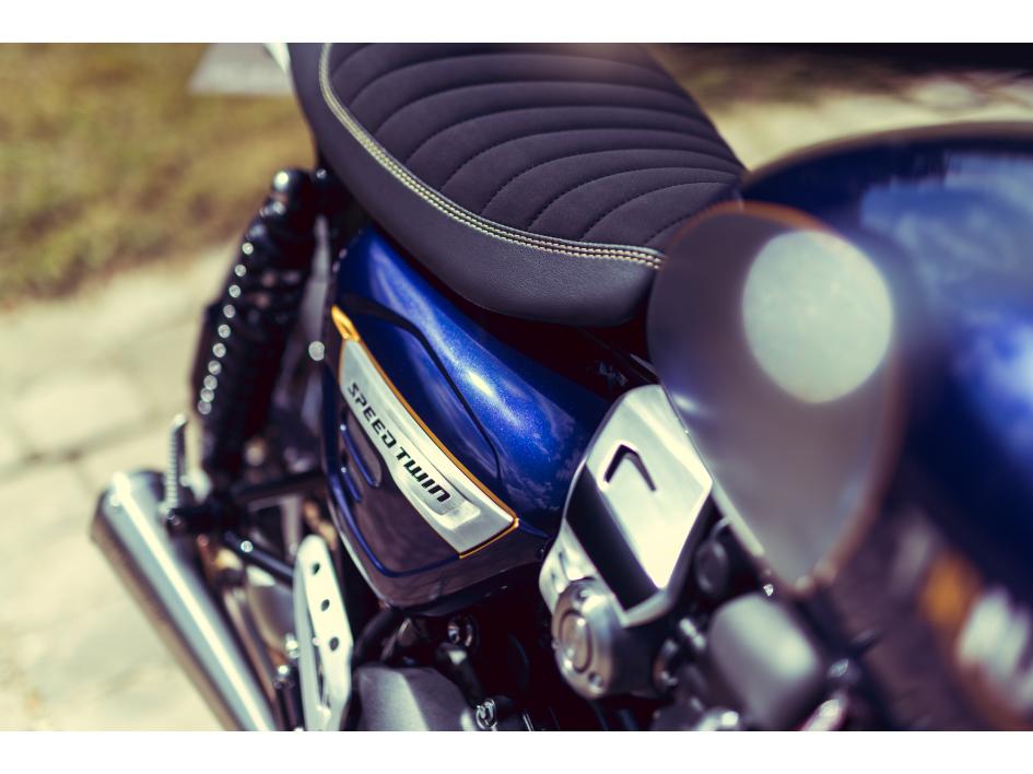 SPEED TWIN 2019