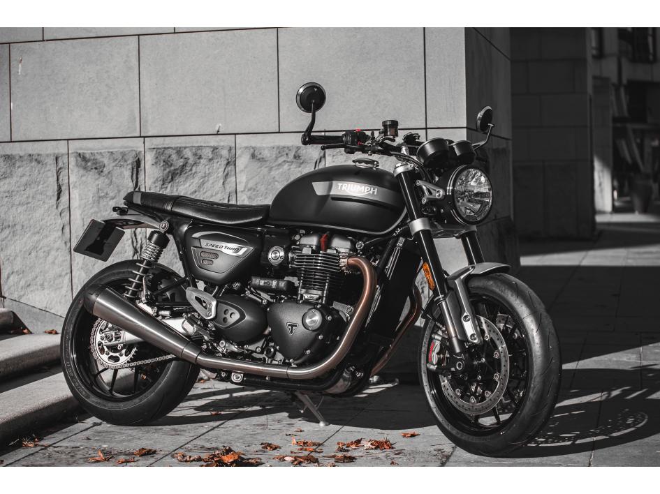 SPEED TWIN 