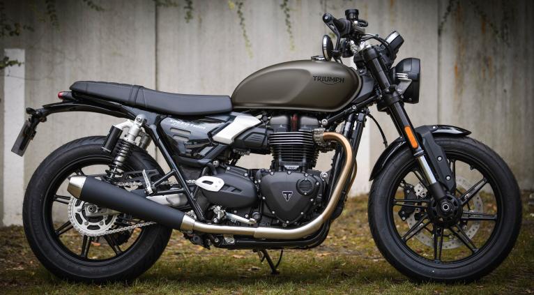 SPEED TWIN 900 IRONSTONE
