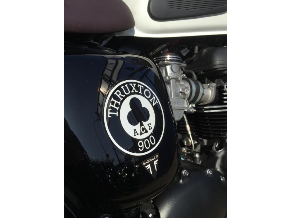 THRUXTON ACE CAFE